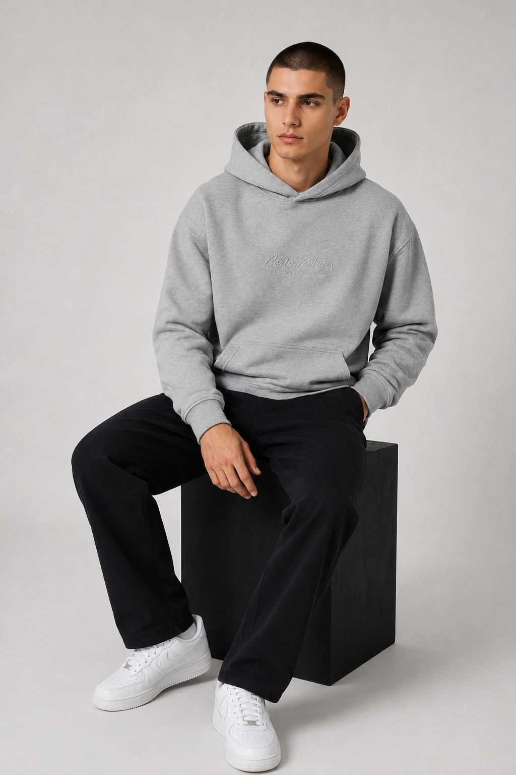 Carlo Colucci Basic Hoodie